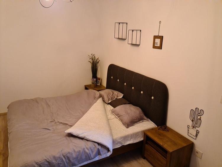 Apartament cu 2 camere semidecomandat în Rudicica