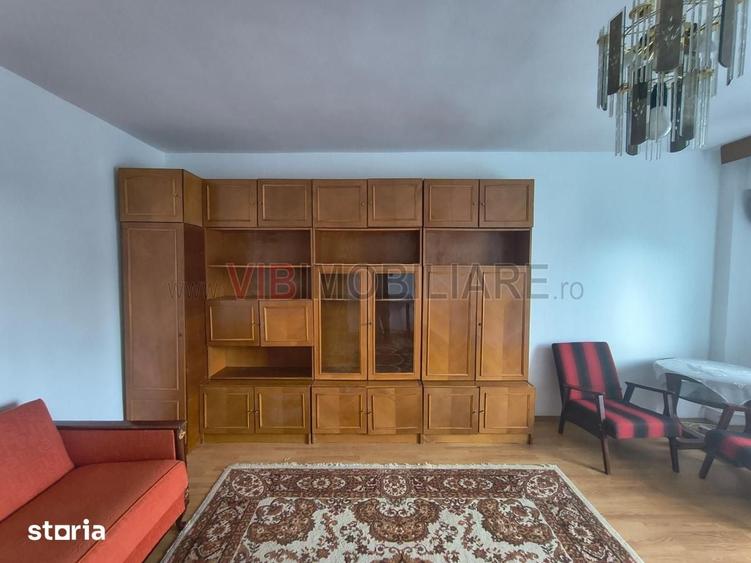 Garsonieră în Tei