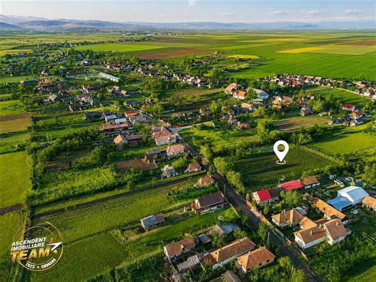 Teren Construcții intravilan de 4554 mp, în Mărcușa