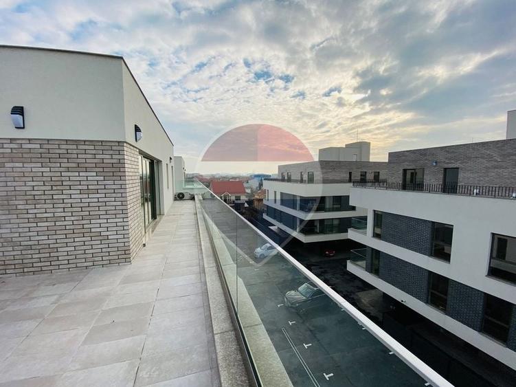 Apartament cu 2 camere decomandat, mobilat în Sisești