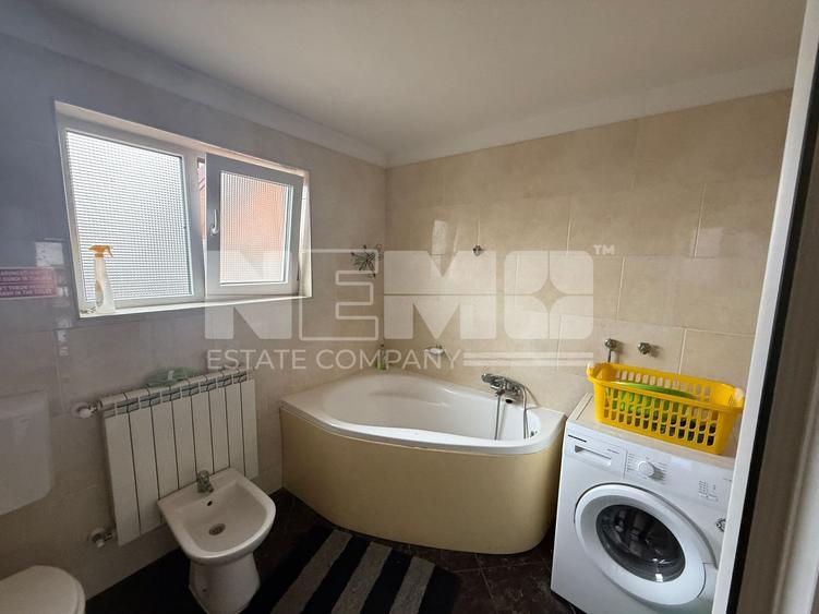 Apartament cu 3 camere în Ultracentral