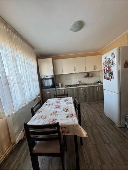Casă cu 1 camere cu Teren 1000 Mp în Vladimirescu