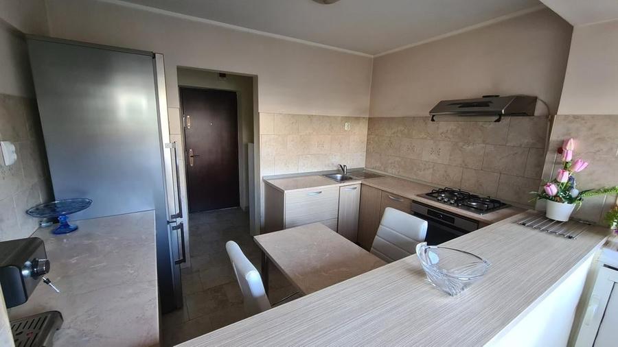 Apartament cu 2 camere semidecomandat, mobilat în Iancului