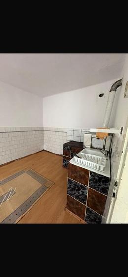 Casă cu 2 camere în Șeica Mare