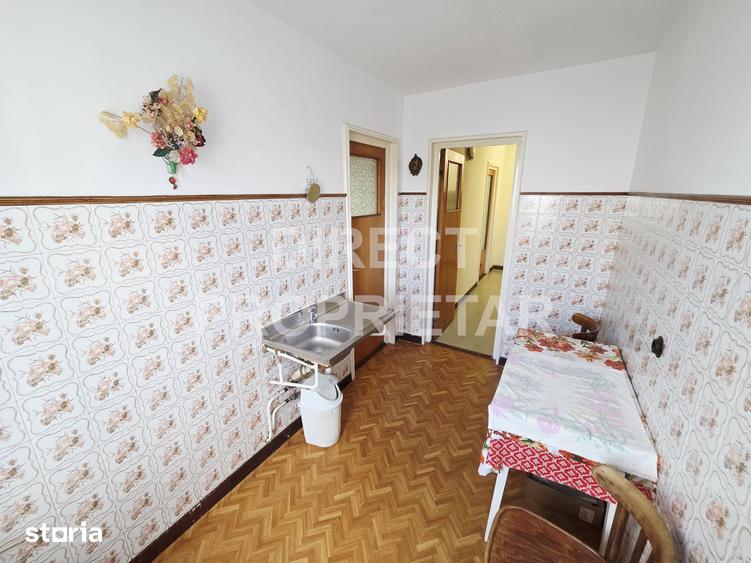 Apartament cu 2 camere decomandat în Drumul Taberei