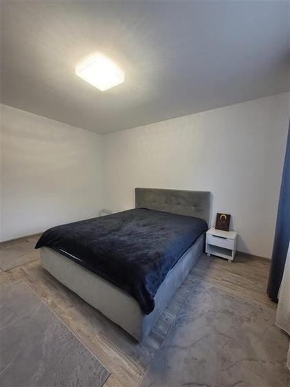 Casă individuală cu 4 camere cu Teren 500 Mp în Nisipari