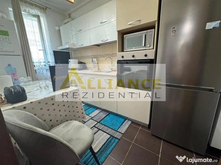 Apartament cu 2 camere decomandat în Titan