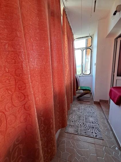 Apartament cu 3 camere decomandat în Frumoasa