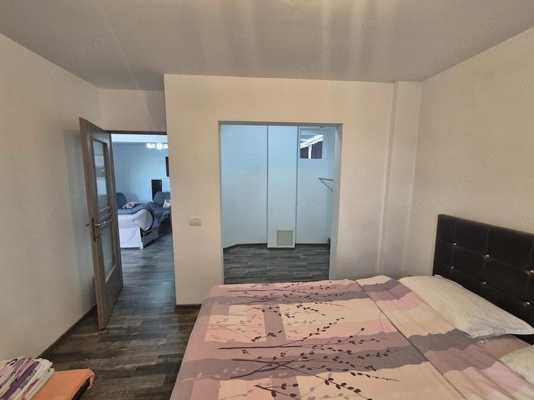 Apartament cu 3 camere decomandat în Centrul Civic