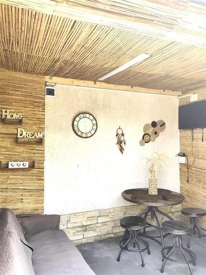 Casă individuală cu 6 camere cu Teren 430 Mp în Domnești