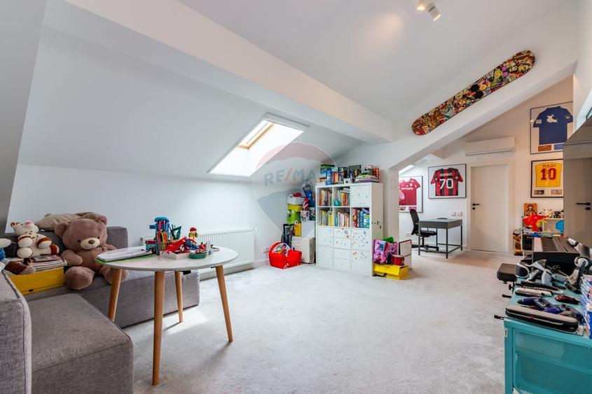 Vilă superba 7 camere, zona linistita, Bucurestii Noi - 11
