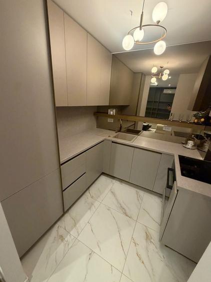 Apartament cu 3 camere decomandat, mobilat în Cotroceni
