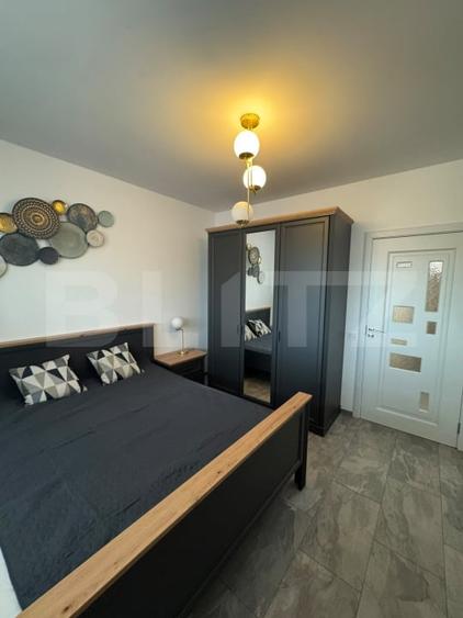 Apartament cu 2 camere semidecomandat, mobilat în Florești