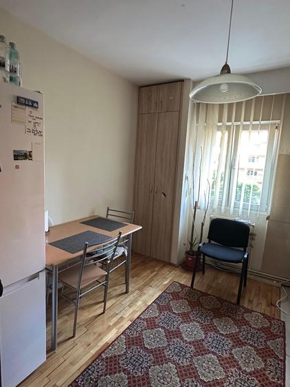 Apartament cu 2 camere decomandat în Grigorescu
