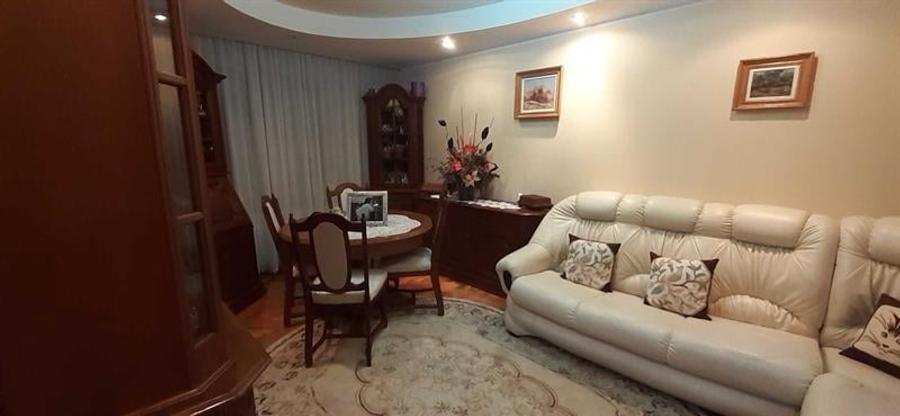 Apartament cu 3 camere decomandat în Burdujeni