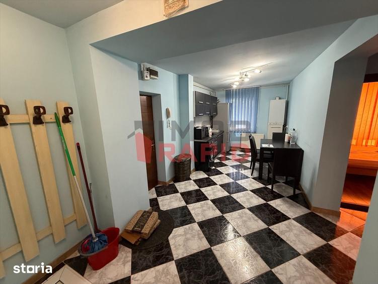 Apartament cu 3 camere decomandat în Central