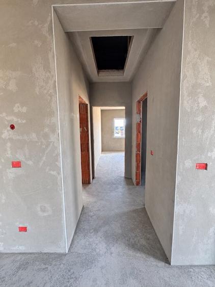 Duplex cu 3 camere cu Canalizare în Moșnița Nouă
