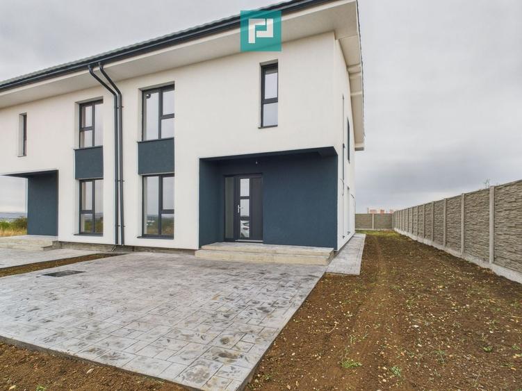 Duplex cu 3 camere cu Canalizare în Pișchia