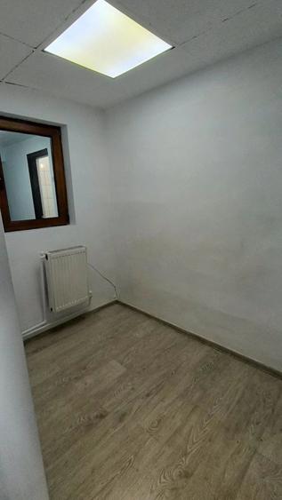 Spațiu comercial, de 66 mp, în Cornișa
