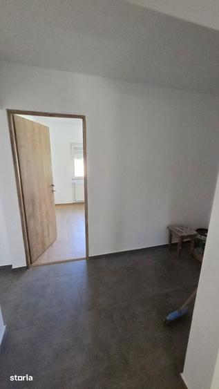 Apartament 3 camere Micro 16, Strada Brandusa - 9