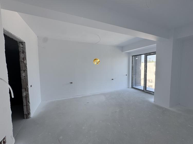 Apartament cu 4 camere în Otopeni