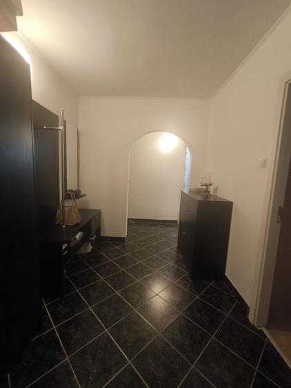Apartament cu 2 camere decomandat în Dristor