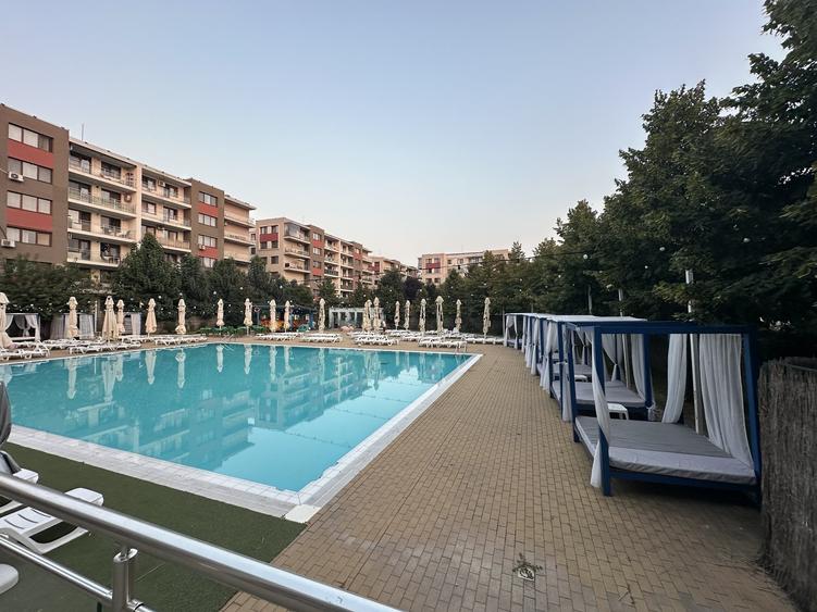 Apartament cu 2 camere semidecomandat, mobilat în Berceni
