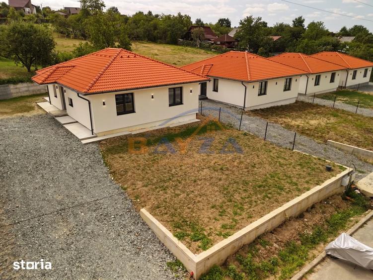 Casă cu 4 camere cu Teren 550 Mp în Central