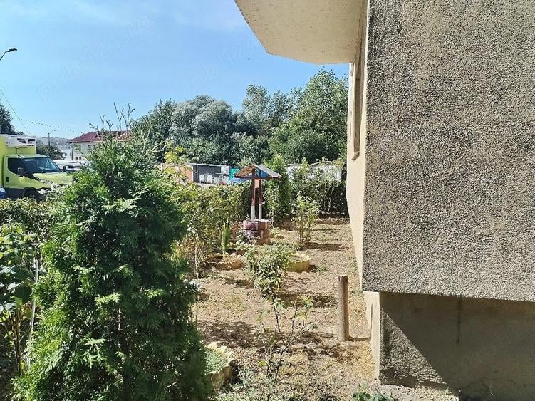 Apartament cu 3 camere decomandat în Nord