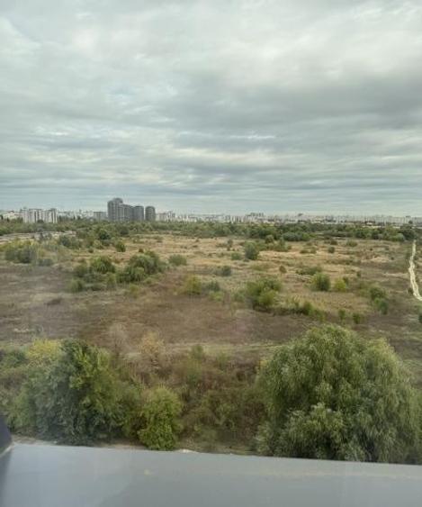 Apartament cu 2 camere semidecomandat, mobilat în Berceni