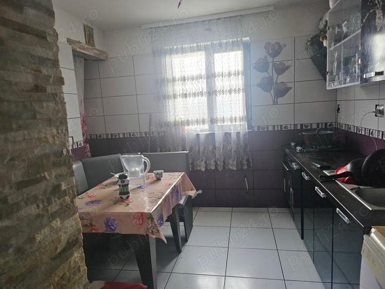 Casă cu 3 camere cu Teren 170 Mp în Gheorghe Doja