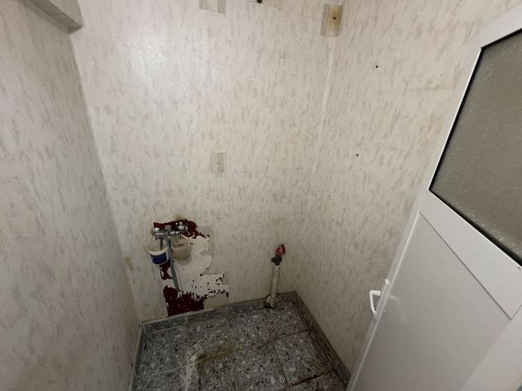 Apartament 3 camere zona Far - 8