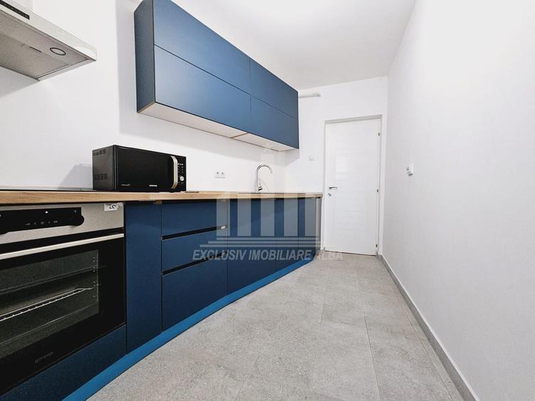 Apartament cu 3 camere decomandat, mobilat în Central