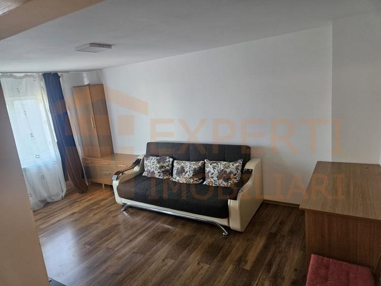 Apartament cu 2 camere decomandat, mobilat în Faleza Nord