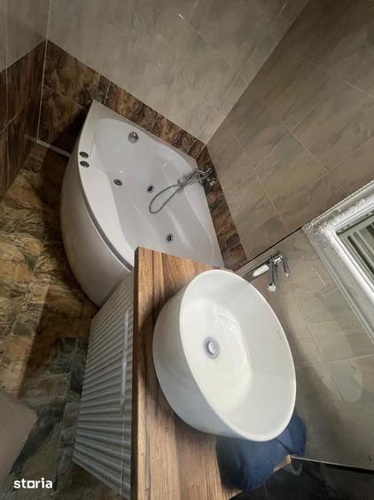 Apartament cu 3 camere în Siderurgiștilor