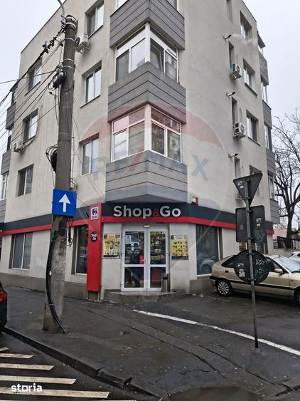 Apartament cu 4 camere decomandat în Rahova