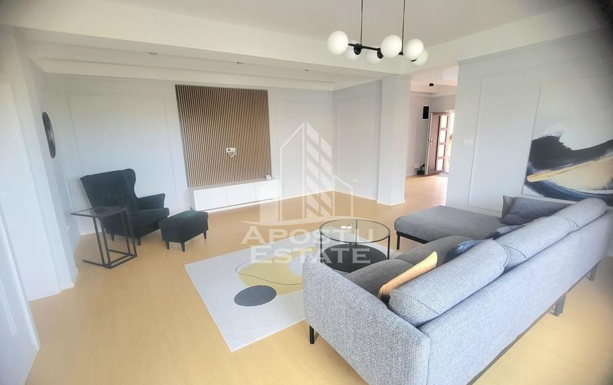 Duplex cu 4 camere cu Canalizare în Dumbrăvița