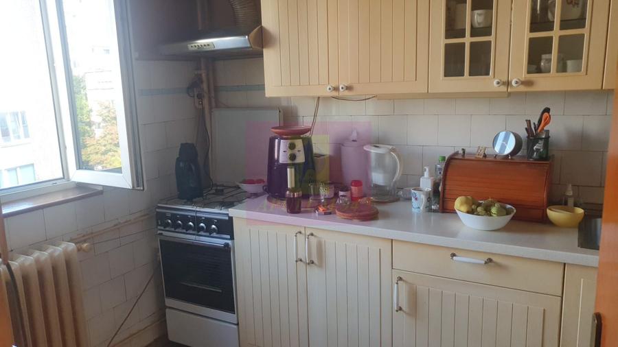 Apartament cu 2 camere decomandat în Dorobanți