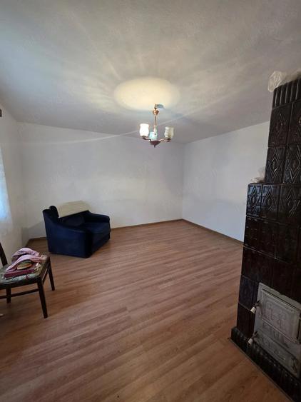 Casă cu 3 camere cu Teren 357 Mp în 1 Mai