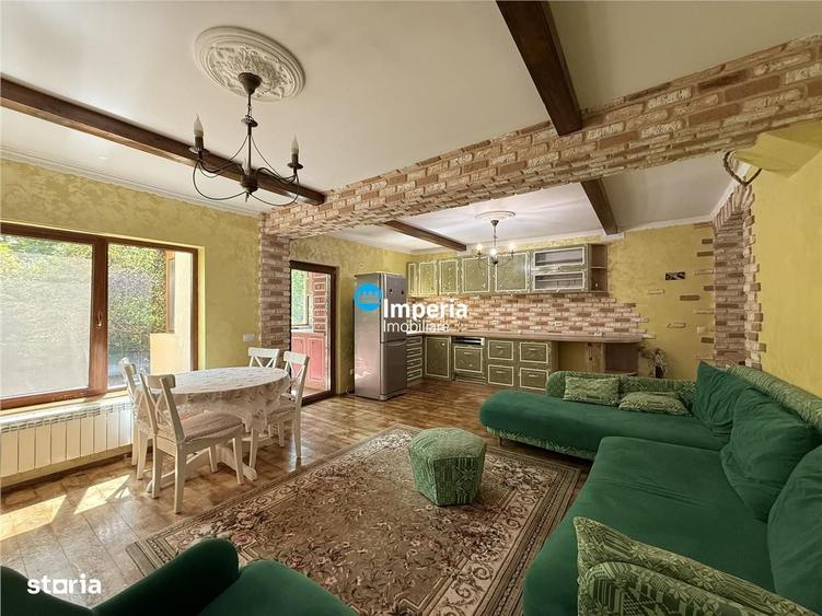 Apartament cu 4 camere în Bucium