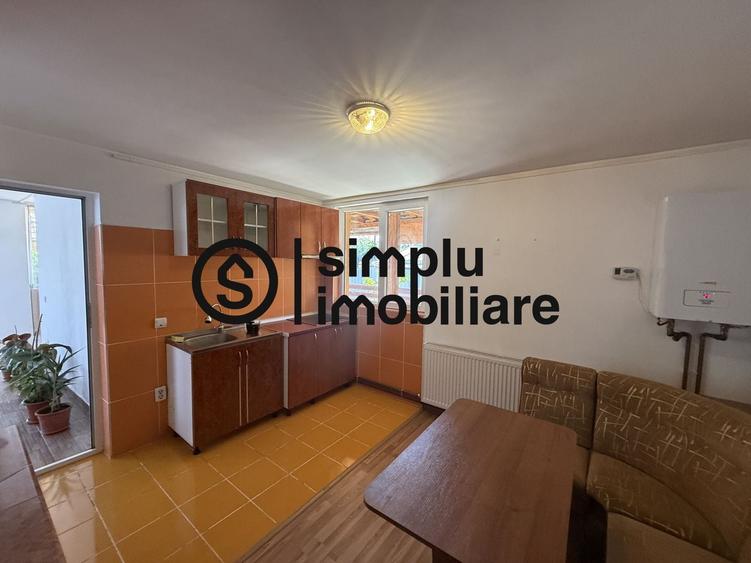 Casă individuală cu 5 camere cu Canalizare în Lascăr Catargiu