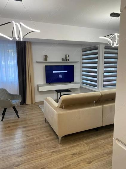 Apartament cu 2 camere semidecomandat în Sud