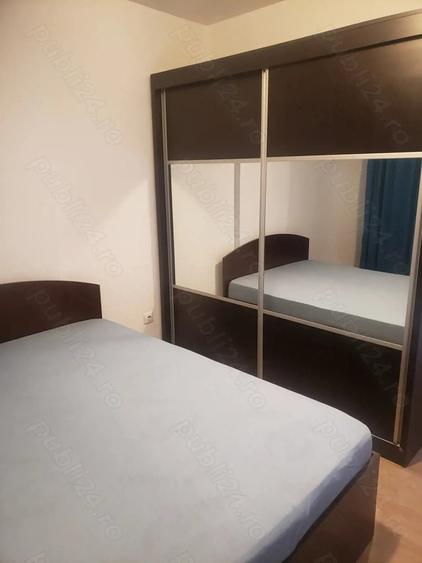 Apartament cu 2 camere decomandat în Roșu