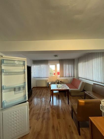 Casă cu 4 camere cu Teren 362 Mp în Șerbănești