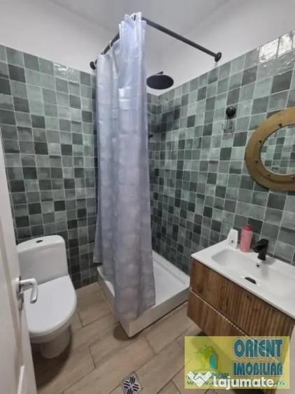 Apartament cu 2 camere decomandat, mobilat în Central
