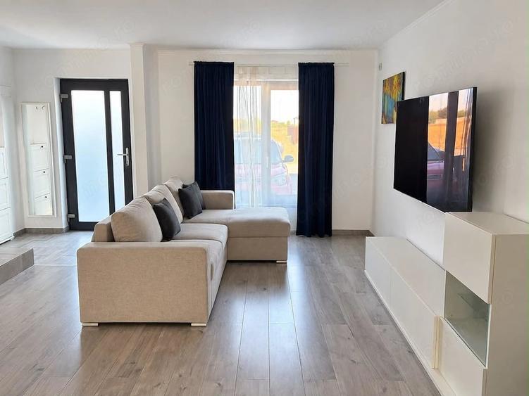 Casă cu 3 camere cu Teren 186 Mp în Moșnița Veche