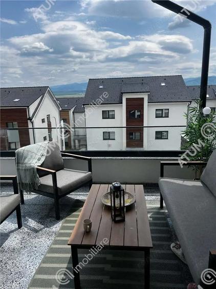 Apartament cu 3 camere decomandat, mobilat în Vest