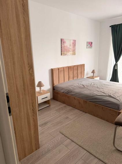Apartament cu 2 camere decomandat în Dobroești