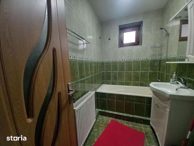Apartament cu 2 camere decomandat în Progresul