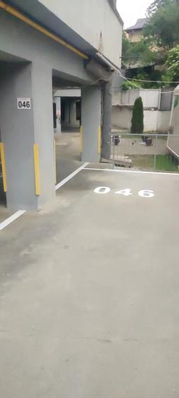 Garsonieră decomandată în Central